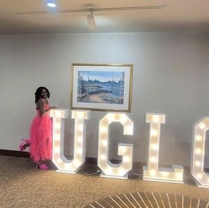 Meet your Posher, Tan